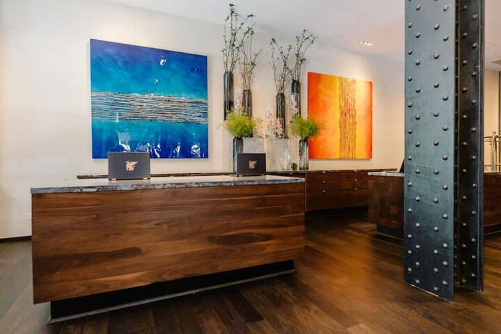 Hotel Interior 10 of 147