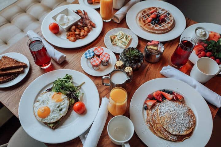 Breakfast/Coffee Service 131 of 173