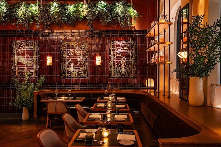 Dining 116 of 173