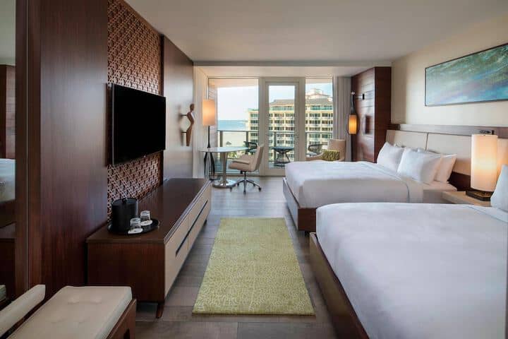 Room 11 of 246