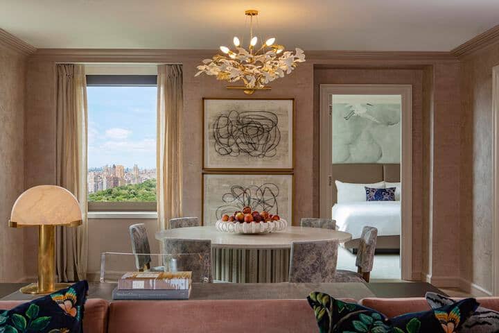 Room 54 of 173