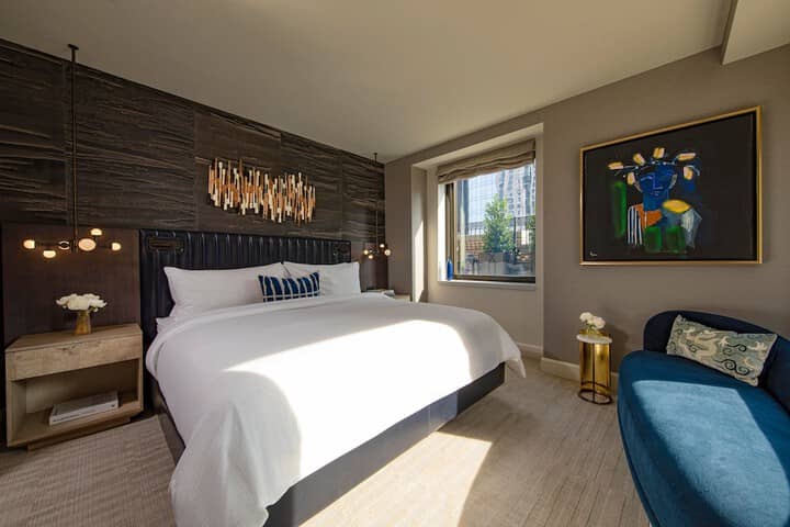 Room 42 of 173