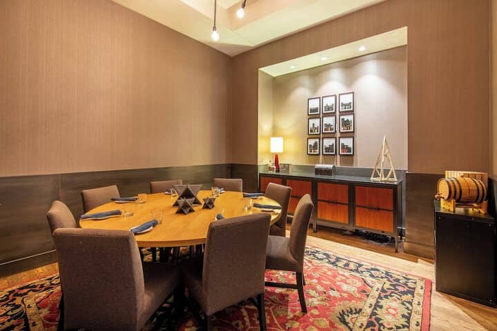 Meeting facility