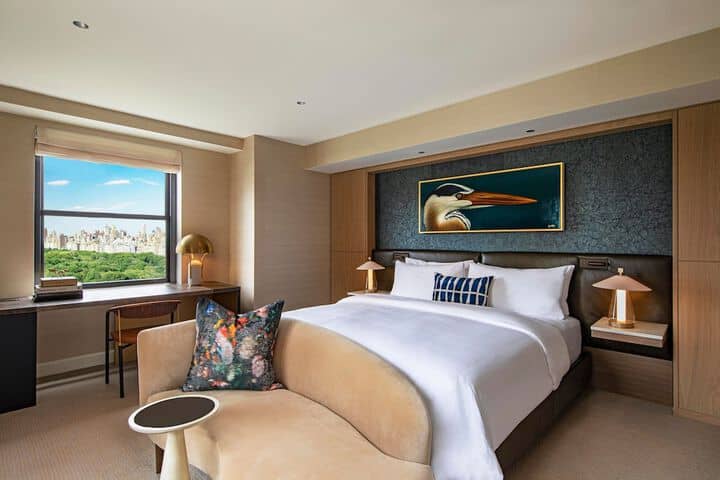 Room 40 of 173