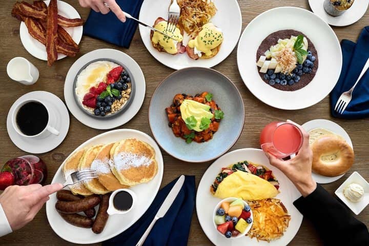 Breakfast/Coffee Service 40 of 66