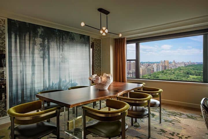 Room 48 of 173